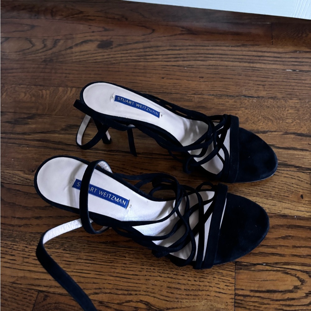 Stuart Weitzman Black Heels Elegant Design